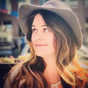 Meet your Posher, Ellen